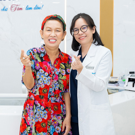 Khách hàng Rotko Larisa Hình: Khách hàng Rotko Larisa