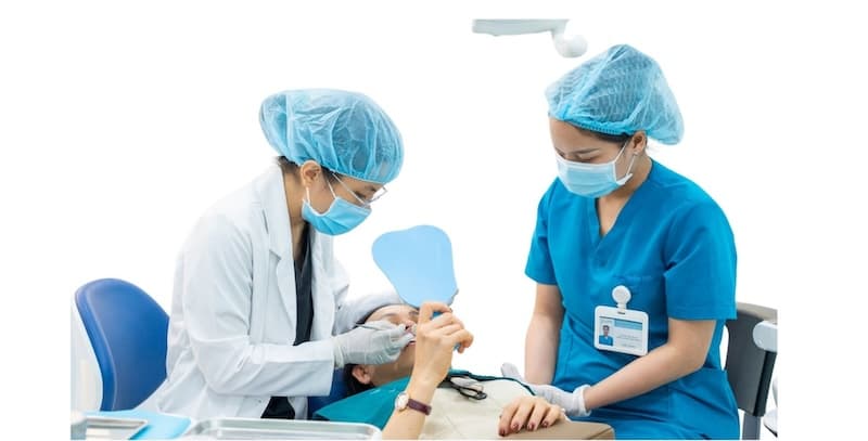 chi phí cạo vôi răng