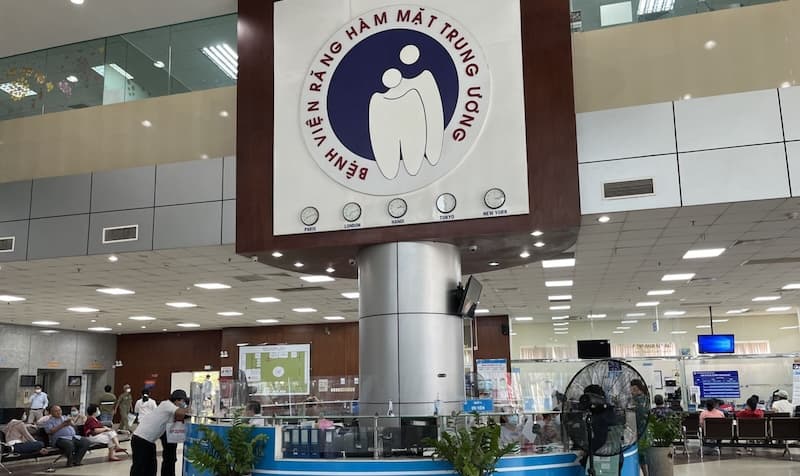 làm răng sứ ở sài gòn ở đâu tốt