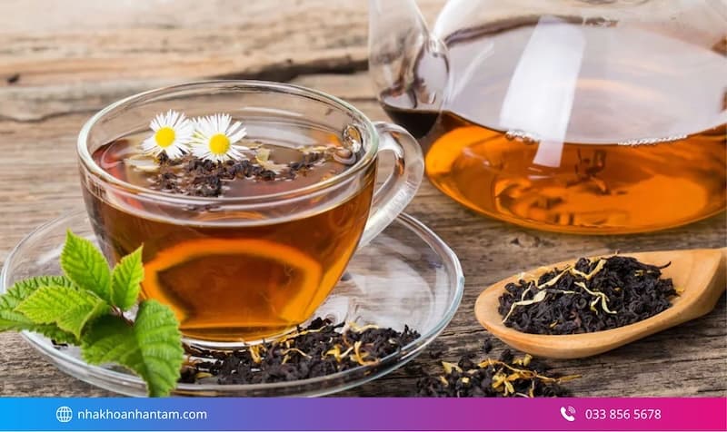 mới làm răng sứ có được ăn cơm không