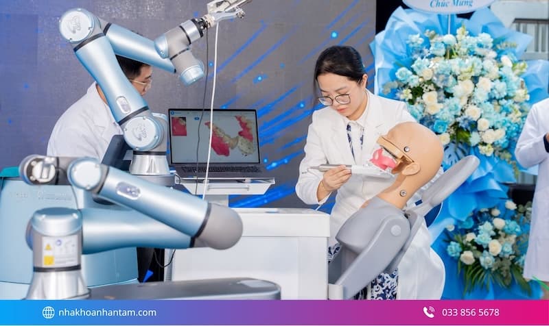 Hình: công nghệ Robot cấy ghép Implant thế hệ mới tại Nha khoa Nhân Tâm