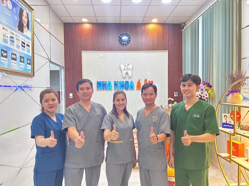 trung tâm nha khoa nhổ răng khôn tốt tphcm