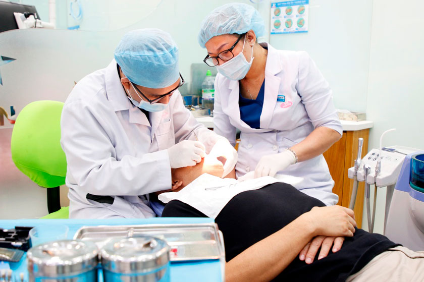 Quan điểm điều trị của Ts.Bs Phạm Nguyên Quân là luôn nỗ lực vì nụ cười của khách hàng