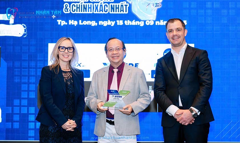 Nha khoa Nhân Tâm vinh dự là đơn vị đầu tiên ứng dụng công nghệ Fastmap tích hợp X-Guide NXT