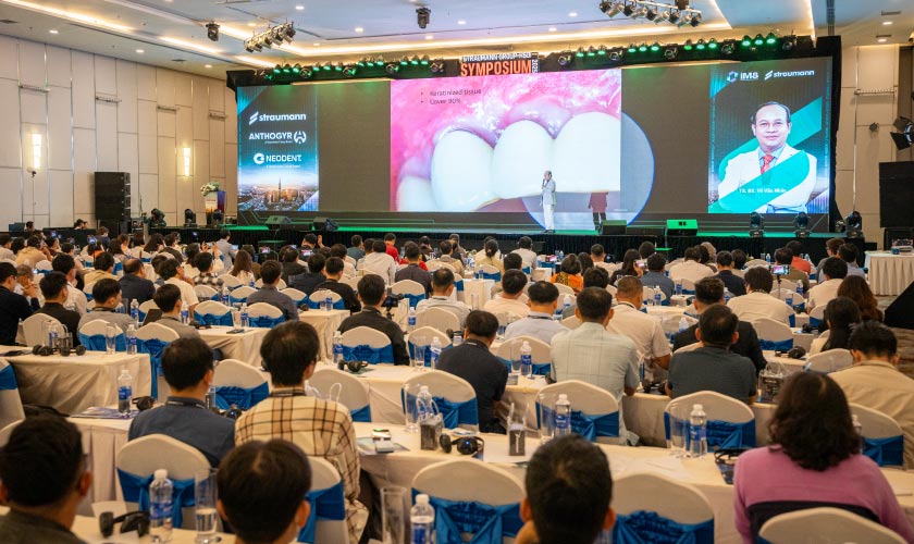 Hình ảnh TS.BS Võ Văn Nhân tại Hội nghị Straumann 2025