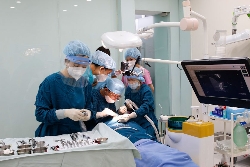 Cấy ghép implant tức thì tại Nha khoa Nhân Tâm Cấy ghép implant tức thì tại Nha khoa Nhân Tâm