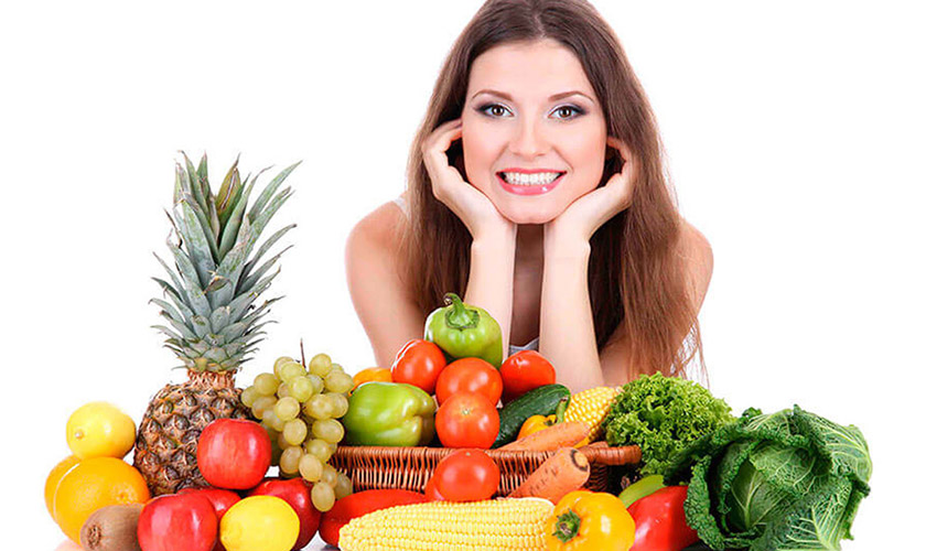 Bạn nên tăng cường các loại thức ăn chứa nhiều vitamin C, D,...