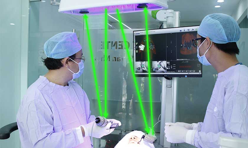 Công nghệ định vị & công nghệ cũ trong cấy ghép răng Implant