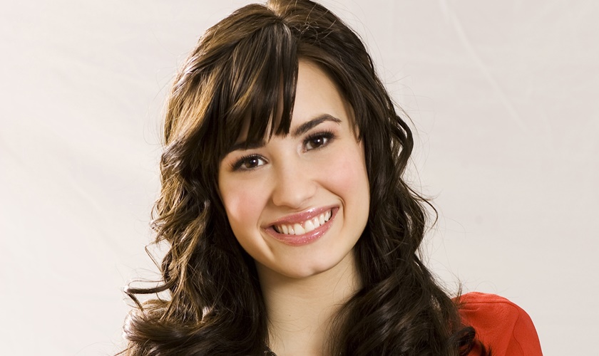 Trồng răng Implant an toàn và không gây đau đớn