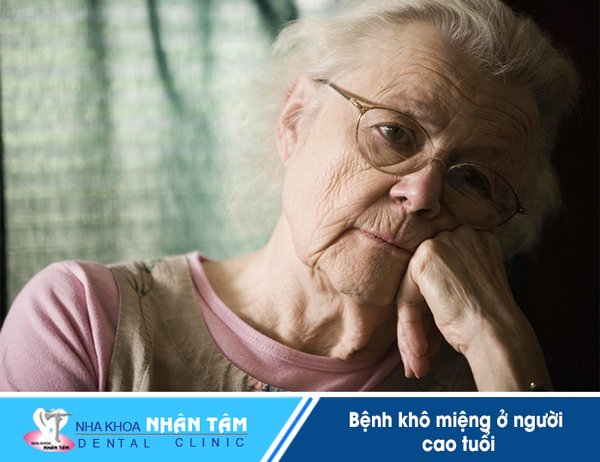 Bệnh khô miệng ở người cao tuổi