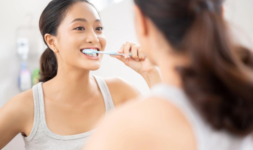 Để việc cấy ghép răng Implant trở nên hiệu quả bạn nên chăm sóc răng miệng chu đáo Để việc cấy ghép răng Implant trở nên hiệu quả bạn nên chăm sóc răng miệng chu đáo