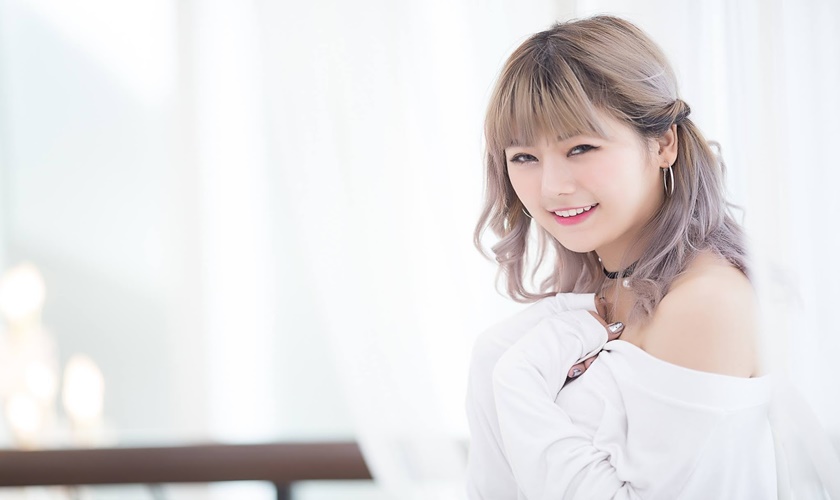 Nổi tiếng, thành công, tự tin nhờ răng sứ implant