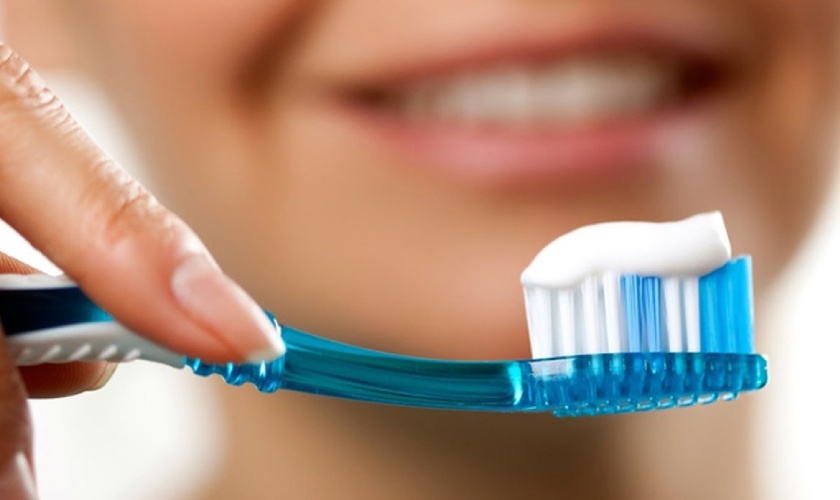 Hãy chọn kem đánh răng dành cho răng nhạy cảm