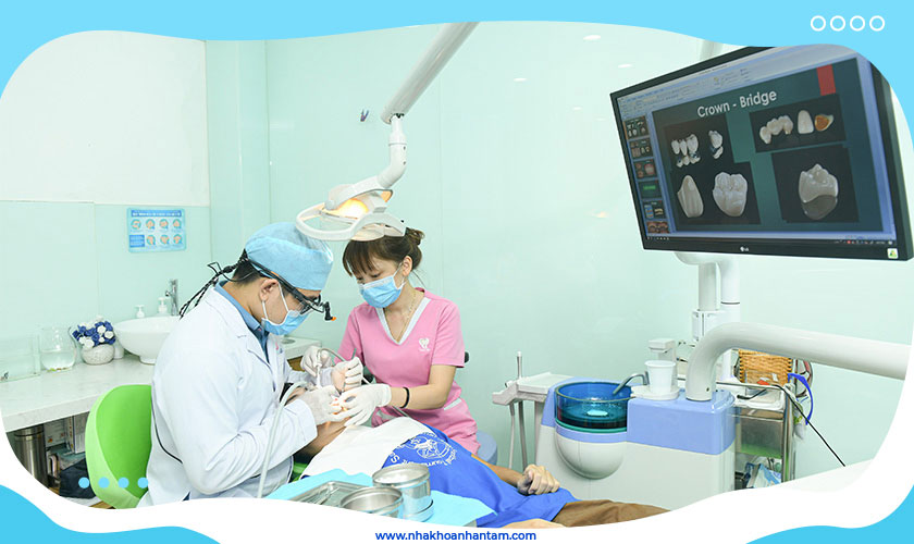 Điều trị viêm tủy răng và phục hình sứ răng sau điều trị tủy tại Nhân Tâm