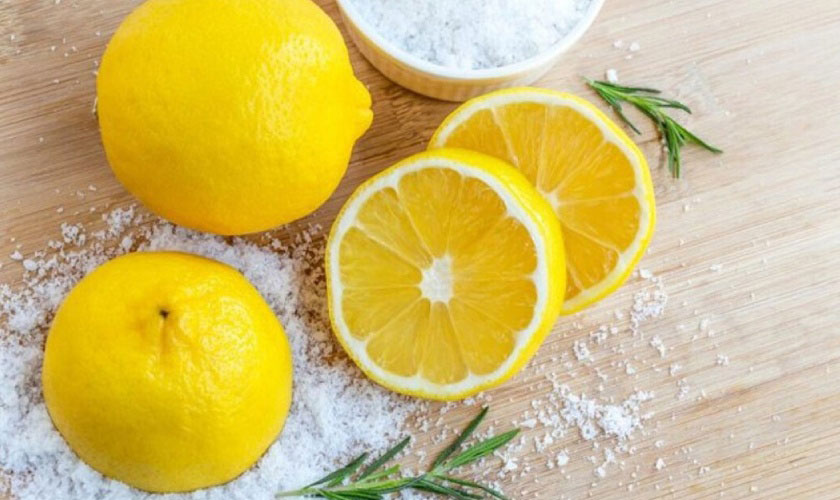 Giấm trắng giúp loại bỏ vôi răng hiệu quả