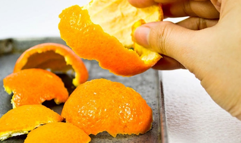 Vỏ cam giúp làm sạch răng và loại bỏ mùi hôi trong miệng hiệu quả