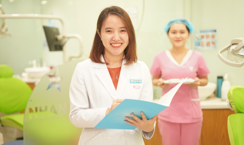 Bác sĩ Phan Thị Nhật Linh – Bác sĩ có chuyên môn và kinh nghiệm dày dặn tại Nha khoa Nhân Tâm