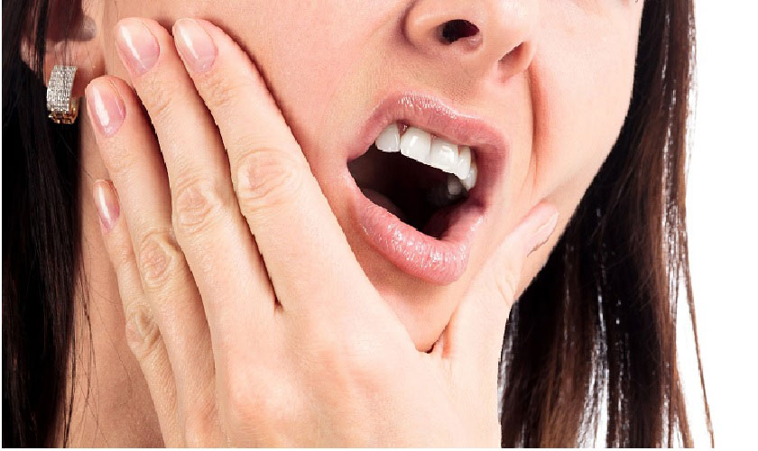 Ê buốt răng cửa hàm dưới là dấu hiệu của bệnh gì?