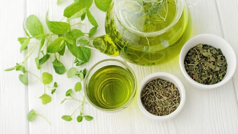 Giảm nhanh cảm giác ê buốt răng với trà xanh