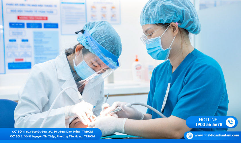 Cạo vôi răng bằng sóng siêu âm tại Nha khoa Nhân Tâm Cạo vôi răng bằng sóng siêu âm tại Nha khoa Nhân Tâm