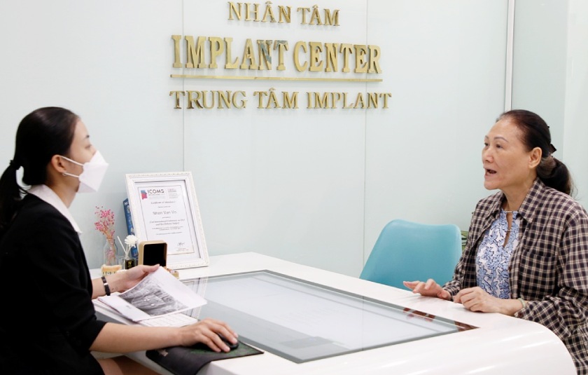 Khách hàng sẽ được báo giá cụ thể khi trồng răng Implant tại Nha khoa Nhân Tâm