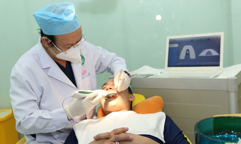 Công nghệ T-Scan giúp cân bằng khớp cắn Công nghệ T-Scan giúp cân bằng khớp cắn