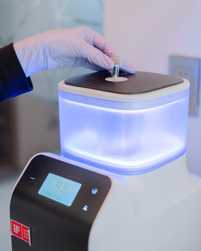 Công nghệ UV Activator giúp làm sạch bề mặt Implant trước khi cấy ghép Công nghệ UV Activator giúp làm sạch bề mặt Implant trước khi cấy ghép