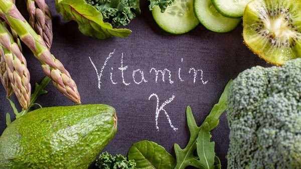 Ăn thực phẩm giàu vitamin K giúp răng nướu khỏe mạnh