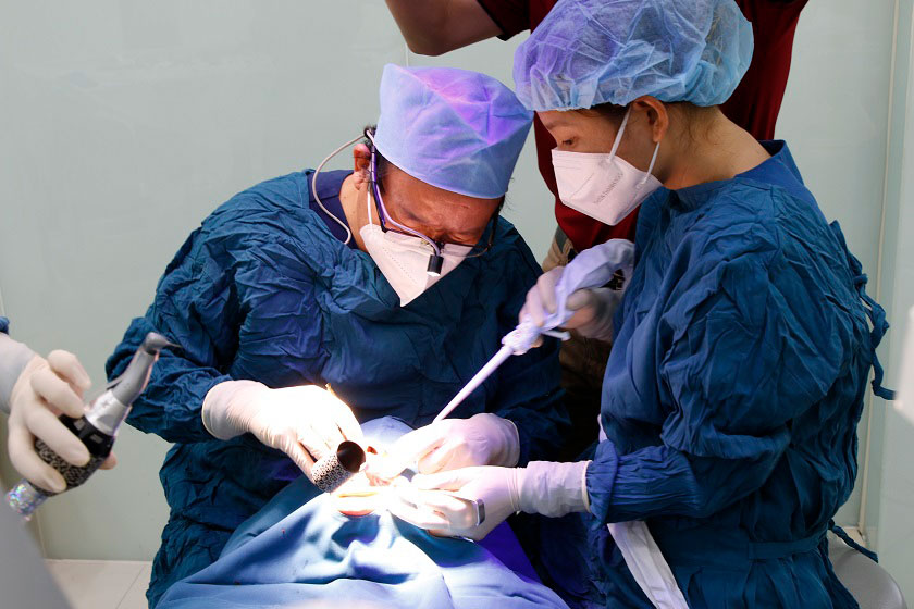 Công nghệ định vị giúp quá trình cấy ghép nhẹ nhàng, không đau nhức