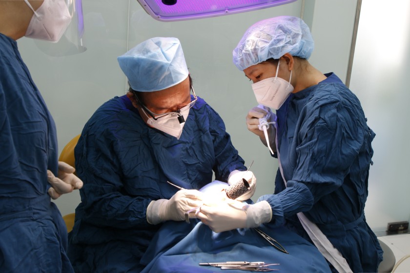 Công nghệ định vị X-Guide NXT giúp bác sĩ cấy ghép Implant chính xác, nhanh chóng