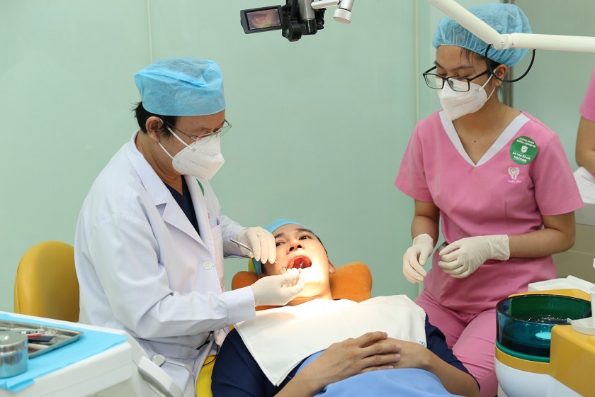 Cần thăm khám tại nha khoa uy tín để có phương pháp điều trị phù hợp Cần thăm khám tại nha khoa uy tín để có phương pháp điều trị phù hợp