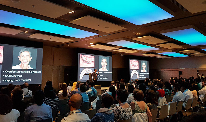 Bác sĩ Võ Văn Nhân báo cáo trong Hội nghị Quốc tế Rhein’83 tại Barcelona