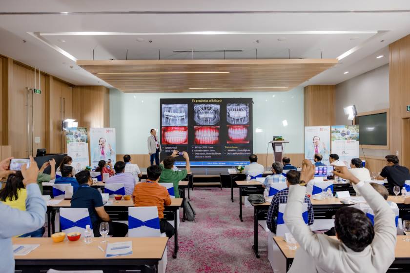 Tiến sĩ, Bác sĩ Võ Văn Nhân được mời làm giảng viên giảng dạy cho Bác sĩ Ấn Độ