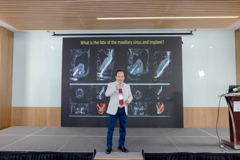 Tiến sĩ, Bác sĩ Võ Văn Nhân truyền dạy những tri thức quý giá cho các Bác sĩ