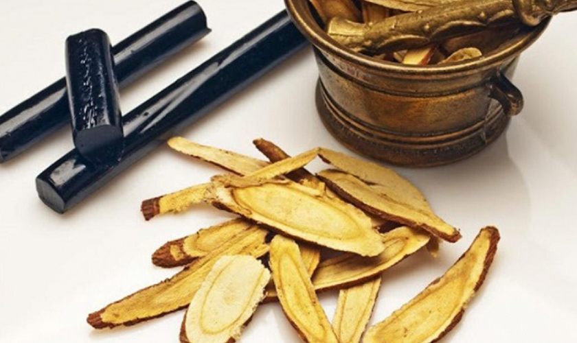 Bài thuốc trị hôi miệng bằng cam thảo