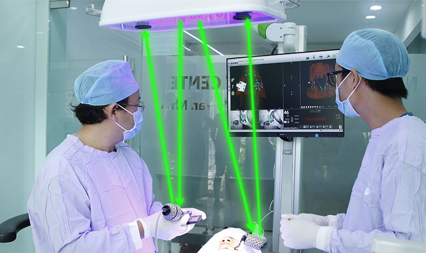 Tiến sĩ, Bác sĩ Võ Văn Nhân ứng dụng thành công công nghệ định vị cấy ghép Implant Navigation vào trong điều trị