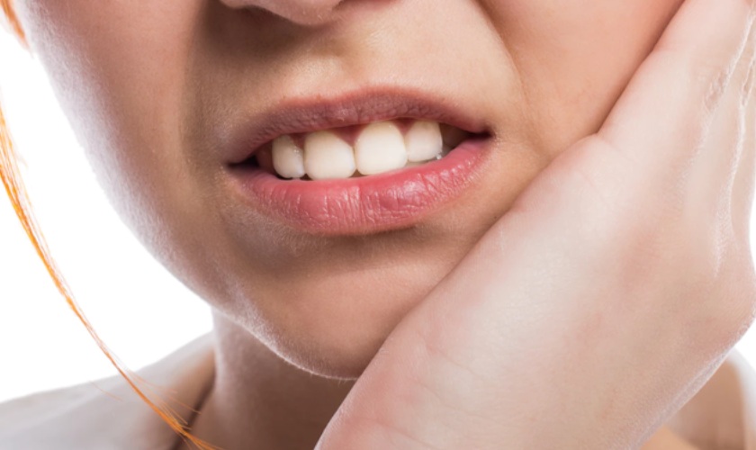 Đau liên tục, âm ỉ trong nhiều ngày có thể là dấu hiệu ung thư xương hàm