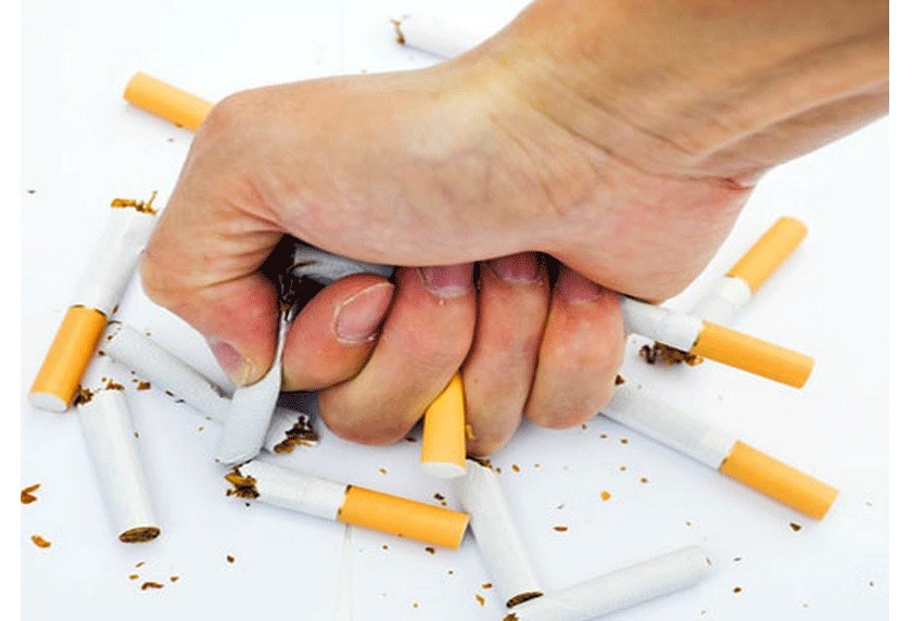 Để tránh nguy cơ mắc các bệnh lý về răng miệng, người bị bệnh tiểu đường cần nói KHÔNG với thuốc lá