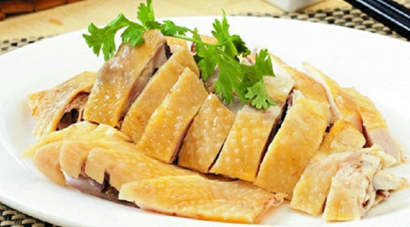 Nhổ răng ăn thịt gà được không?