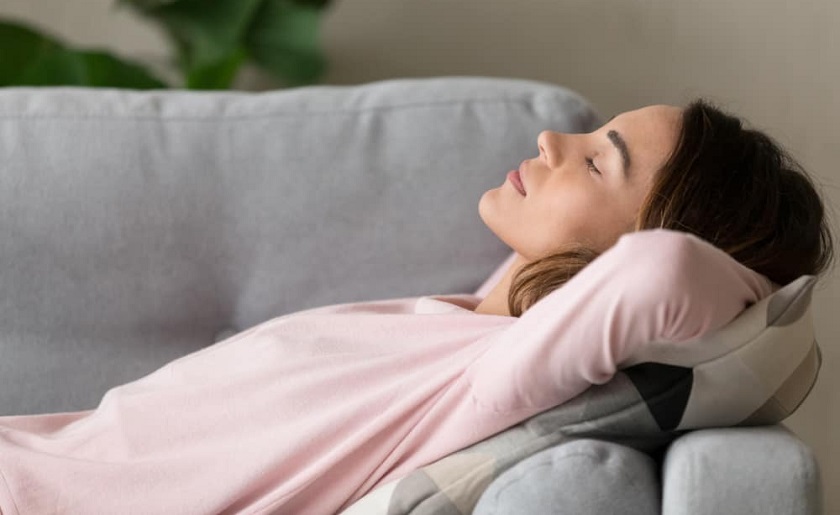 Nên dành thời gian nghỉ ngơi, thư giãn sau nhổ răng