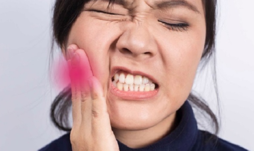 Sau khi nhổ răng khôn bạn có thể gặp phải một số biến chứng