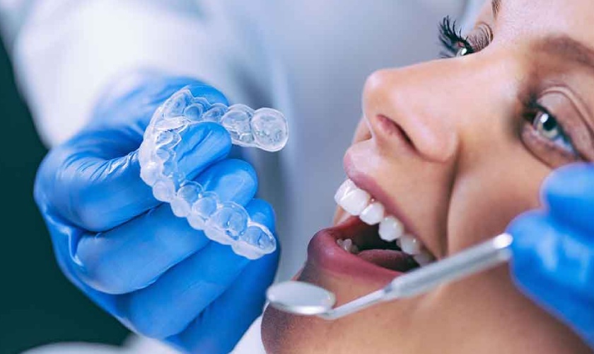 Chất lượng dịch vụ của nha khoa cũng ảnh hưởng đến chi phí niềng răng