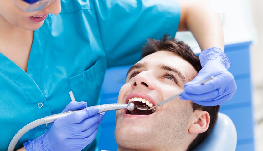 Niềng 2 răng cửa bị hô bao nhiêu tiền cũng phụ thuộc vào tay nghề của bác sĩ thực hiện