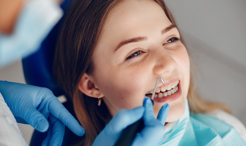 Hình ảnh khách hàng niềng răng tại nha khoa Nhân Tâm