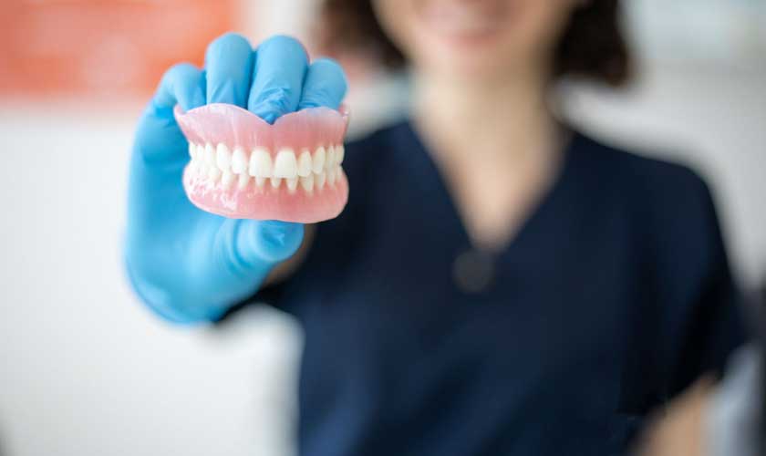 Hàm giả tháo lắp nguyên hàm