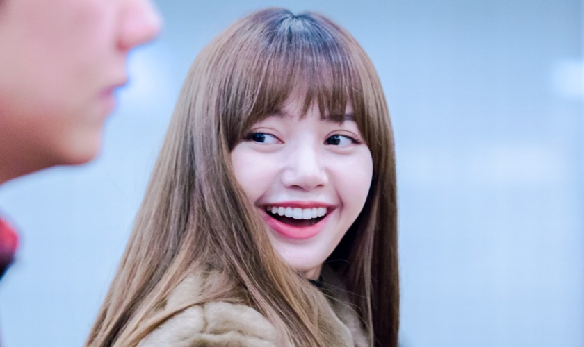 Giá bọc răng sứ đa dạng phù hợp với nhiều người