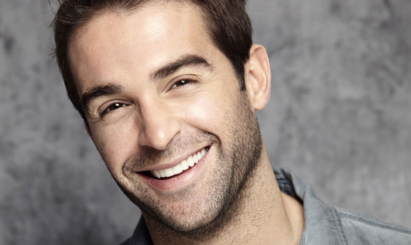 Có nên lựa chọn bọc răng sứ Titan hay không? Giá bao nhiêu?