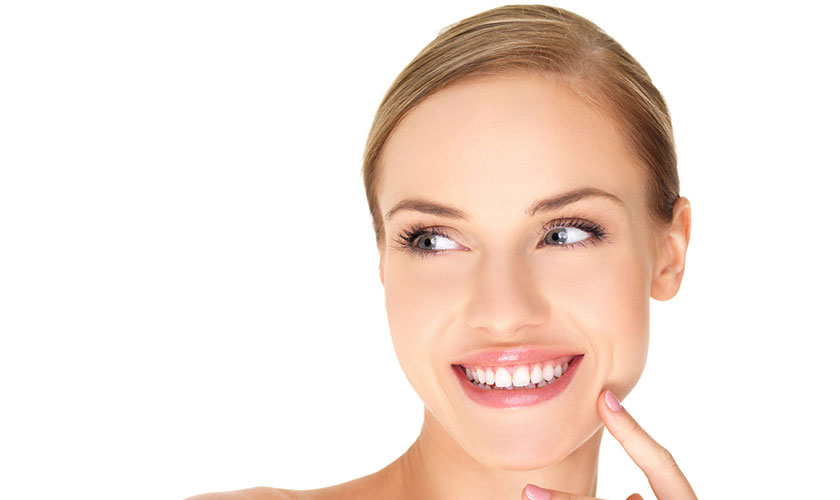 Giá bọc răng sứ Zirconia có đắt không? Có nên bọc không?