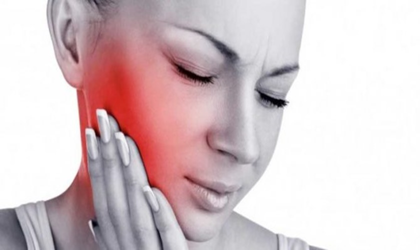 Khám phá quy trình trồng răng sứ Titan như thế nào?