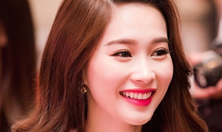 Răng sứ Cercon HT khác với răng sứ Cercon thường ở điểm nào?